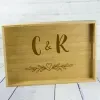 D&eacute;coration: Plateau en bois grav&eacute; avec vos initiales