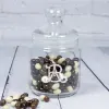 D&eacute;coration: Bonbonni&egrave;re avec monogramme grav&eacute;