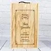 Dans un coffret en bois grav&eacute; pour 2 bouteilles