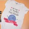 Cadeaux avec le nom: Panier pour b&eacute;b&eacute; personnalis&eacute; 'Je rends le monde plus beau'