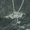 Bijoux personnalis&eacute;s: Pendentif pied de b&eacute;b&eacute; personnalis&eacute; en argent