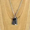 Bijoux personnalis&eacute;s: Pendentif personnalis&eacute; avec plaque noire