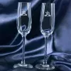 Art de la table personnalis&eacute;:  Coupes de champagne avec monogramme grav&eacute;
