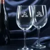 Art de la table personnalis&eacute;: Verres &agrave; vin avec monogramme grav&eacute;