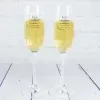 Art de la table personnalis&eacute;: Coupes de champagne grav&eacute;es pour un couple