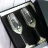 Art de la table personnalis&eacute;: Coupes de champagne personnalis&eacute;es pour couple