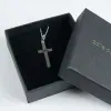Bijoux personnalis&eacute;s: Croix en argent personnalis&eacute;e