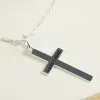 Bijoux personnalis&eacute;s: Croix en argent personnalis&eacute;e