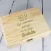 Dans une bo&icirc;te couronne personnalis&eacute;e
