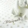 Cadeaux brod&eacute;s: Couverture pour b&eacute;b&eacute; brod&eacute;e avec son animal en peluche