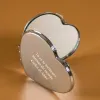 Cadeaux avec le nom: Miroir &agrave; c&oelig;ur grav&eacute; pour sac &agrave; main