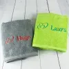 Cadeaux brod&eacute;s: Pack de serviettes brod&eacute;es