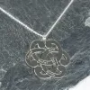 Bijoux personnalis&eacute;s: Pendentif arabesque en argent grav&eacute;