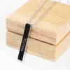 Bijoux personnalis&eacute;s: Pendentif barre verticale grav&eacute;e
