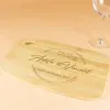 D&eacute;coration: Planche &agrave; d&eacute;couper en bois grav&eacute;e pour couple