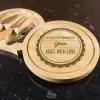 Cadeaux avec le nom: Plateau de fromages personnalis&eacute; 'Made with love'