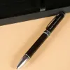Cadeaux avec le nom: Stylo avec d&eacute;tail grav&eacute;