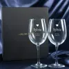 Art de la table personnalis&eacute;: Verres &agrave; vin grav&eacute;s avec coeur