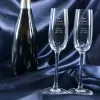 Art de la table personnalis&eacute;: Coupes de champagne avec texte grav&eacute;