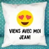 D&eacute;coration: Coussin personnalis&eacute; emotic&ocirc;ne amoureux