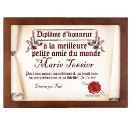 Diplôme personnalisé en parchemin à 'la meilleure petite amie du monde'