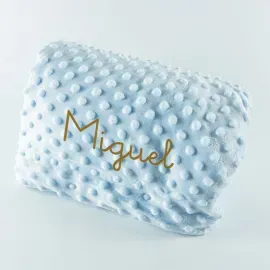Couverture pour bébé brodée à pois
