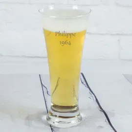 Verre à bière gravé