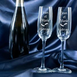 Coupes de champagne pour couples