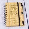 Cadeaux avec le nom: Bloc-notes personnalisé en bambou et stylo assorti