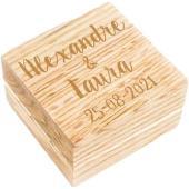 Boîte à alliances gravée avec prénoms