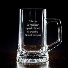 Chope de bière gravée