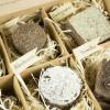 Cadeaux avec le nom: Bombes à graines avec carte personnalisée Cadeaux avec le nom: Bombes à graines avec carte personnalisée