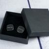 Cadeaux avec le nom: Boutons de manchette en argent carrés personnalisés gravés Cadeaux avec le nom: Boutons de manchette en argent carrés personnalisés gravés