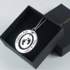 Bijoux personnalisés: Pendentif pieds en argent personnalisé Bijoux personnalisés: Pendentif pieds en argent personnalisé