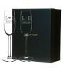 Art de la table personnalisé: Coupes de champagne gravées pour les nouveaux mariés Art de la table personnalisé: Coupes de champagne gravées pour les nouveaux mariés