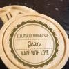 Cadeaux avec le nom: Plateau de fromages personnalisé 'Made with love' Cadeaux avec le nom: Plateau de fromages personnalisé 'Made with love'