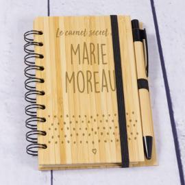 Bloc-notes personnalisé en bambou et stylo assorti Bloc-notes personnalisé en bambou et stylo assorti