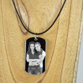 Pendentif avec photo et texte gravé Pendentif avec photo et texte gravé