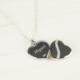 Pendentif cœur en argent gravé pour 2 photos Pendentif cœur en argent gravé pour 2 photos