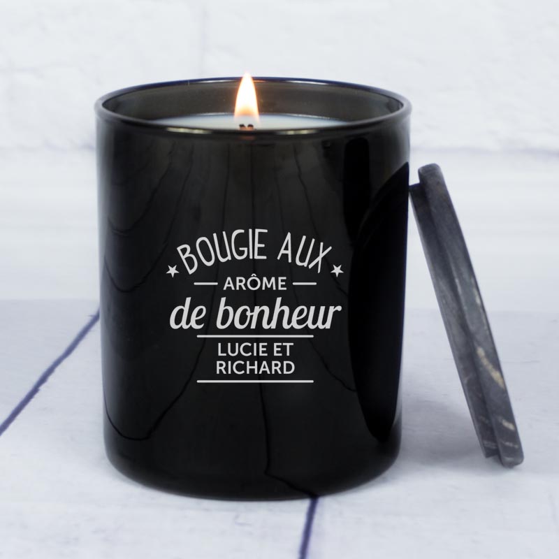 Cadeaux personnalisés: Bougies personnalisées: Bougie gravée 'Aromes de bonheur'