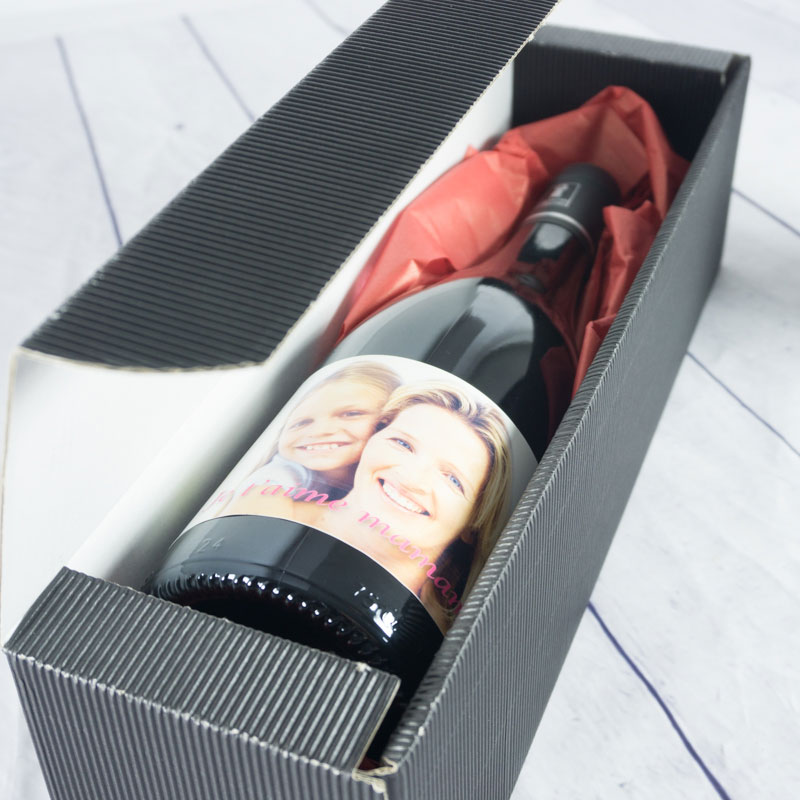 Cadeaux personnalisés: Boissons personnalisées: Bouteille de vin 'Je t'aime' avec photo