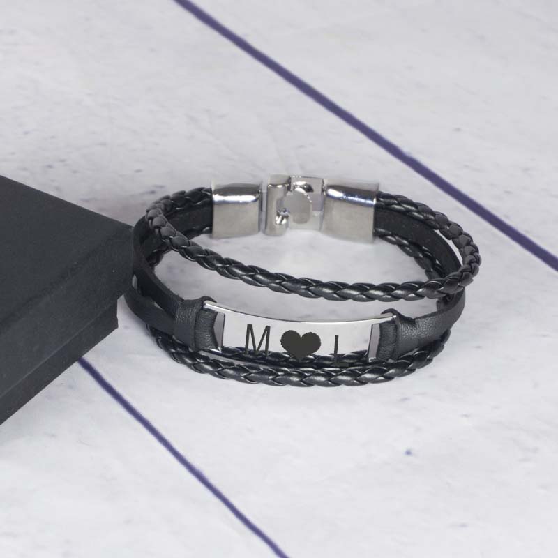 Cadeaux personnalisés: Bracelet gravé en acier et cuir : Bracelet gravé en acier et cuir 