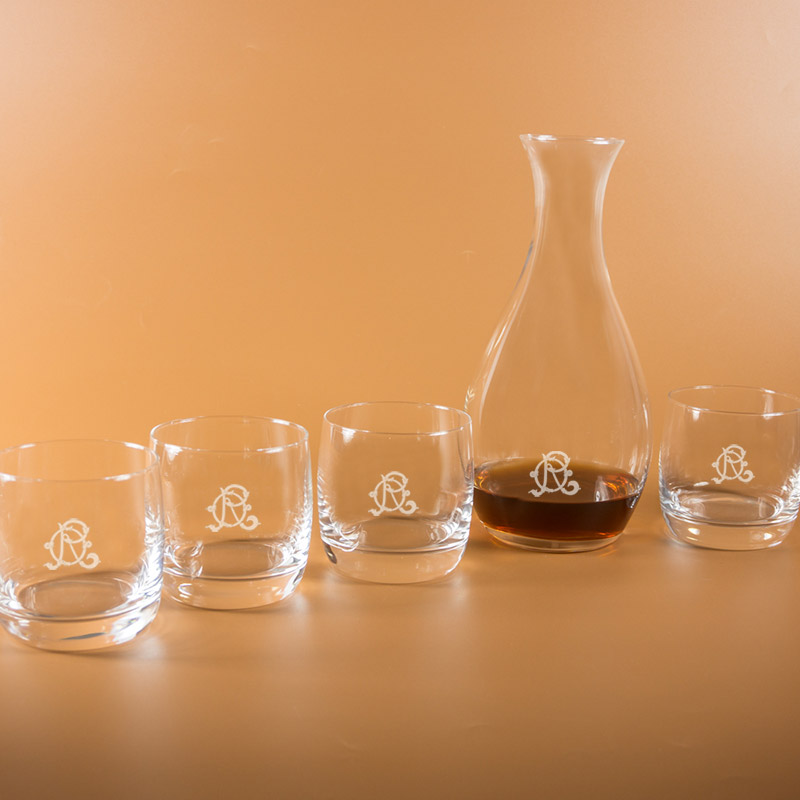 Cadeaux personnalisés: Art de la table personnalisé: Carafe et verres à whisky avec monogramme