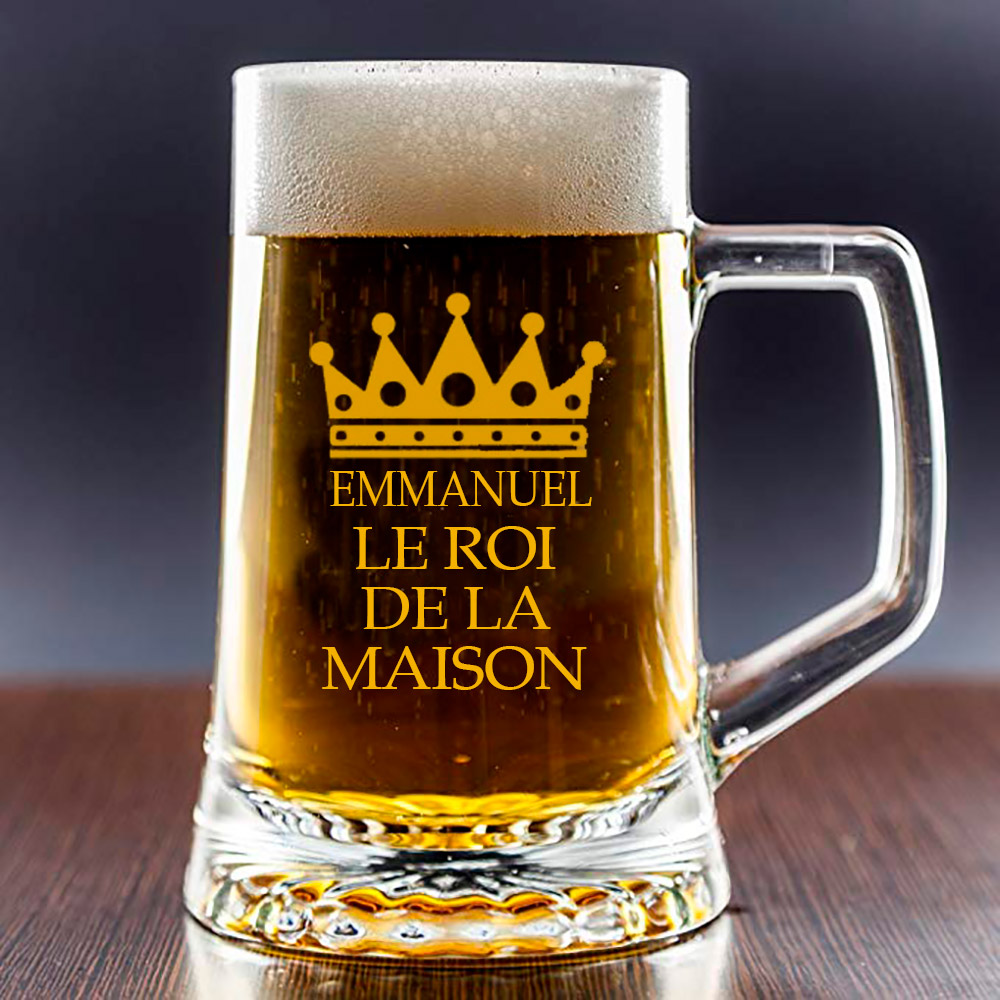 Cadeaux personnalisés: Cadeaux avec le nom: Chope de bière 'Le Roi de la maison'