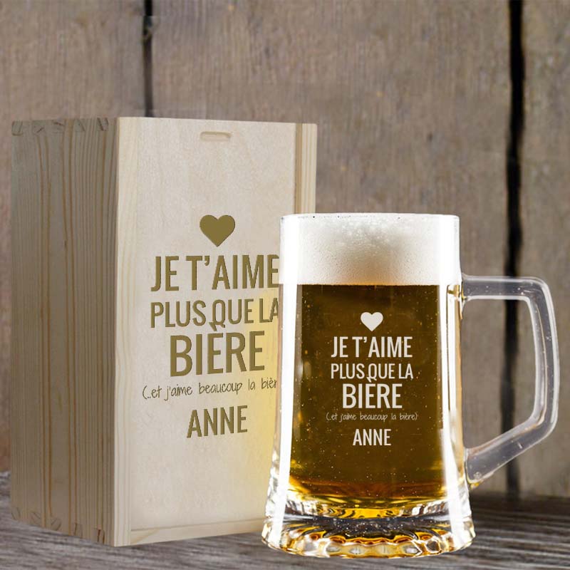 Cadeaux personnalisés: Cadeaux avec le nom: Chope de bière personnalisée 'Je t'aime...'