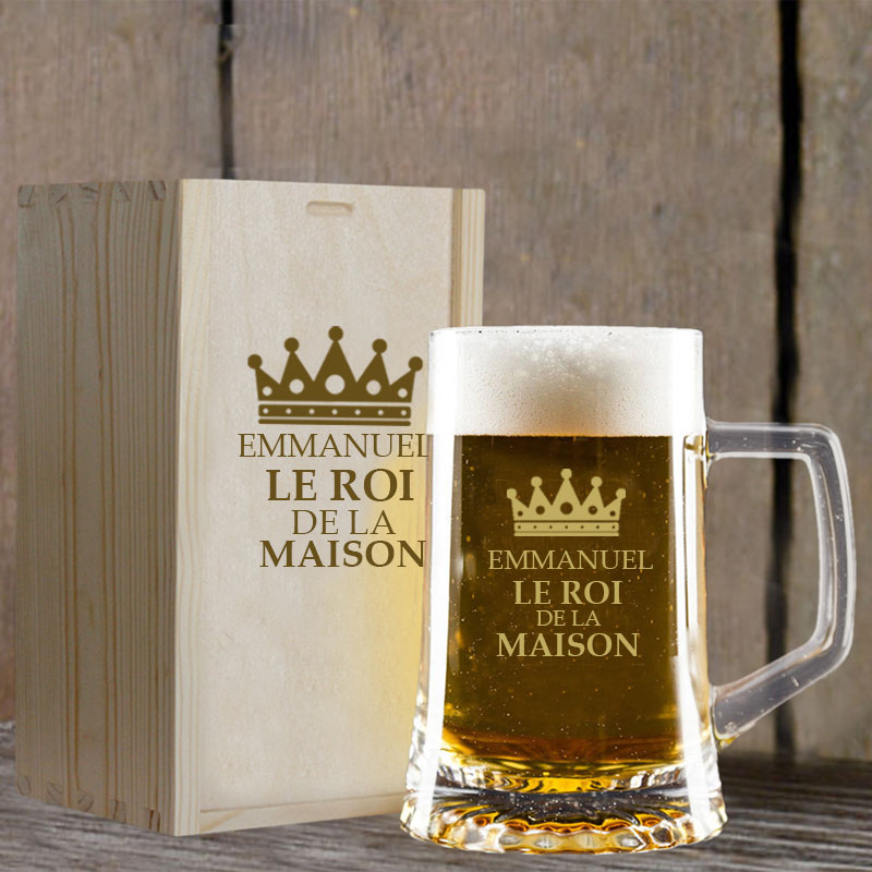 Cadeaux personnalisés: Cadeaux avec le nom: Chope de bière personnalisée 'Le roi de la maison' avec coffret