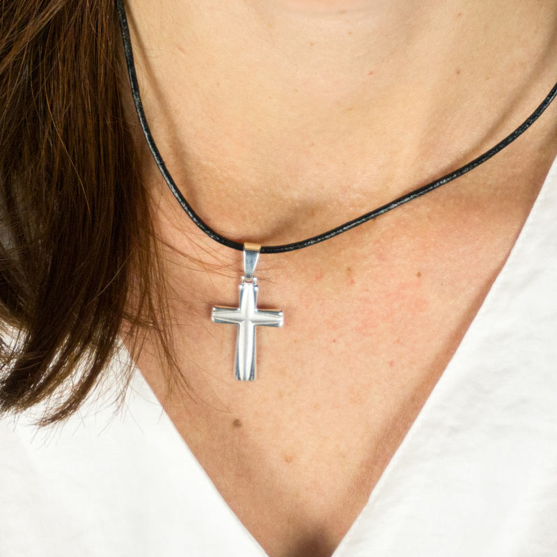 Cadeaux personnalisés: Bijoux personnalisés: Croix en argent personnaliséeCroix en argent personnalisée