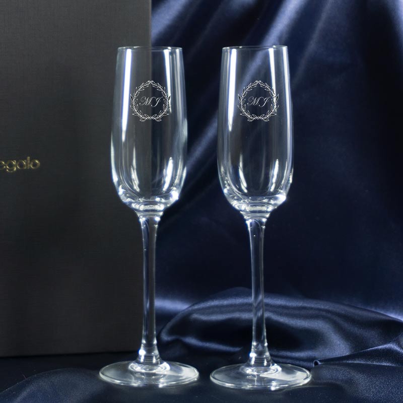 Cadeaux personnalisés: Art de la table personnalisé: Coupes de champagne monogrammées