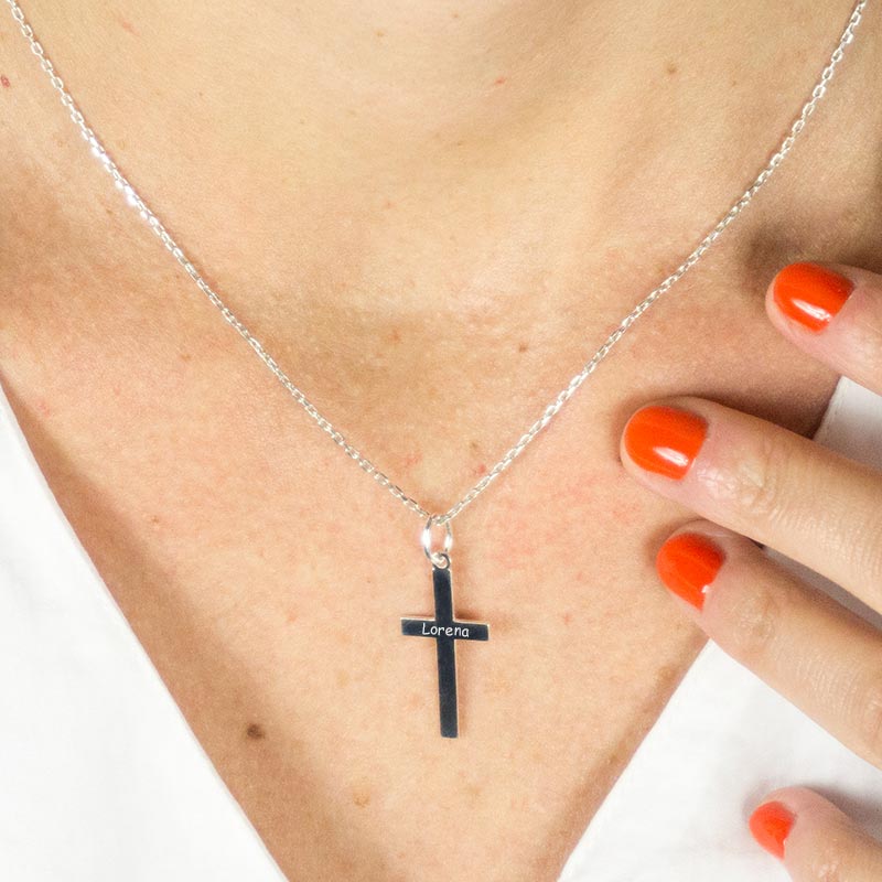 Cadeaux personnalisés: Bijoux personnalisés: Croix en argent personnalisée