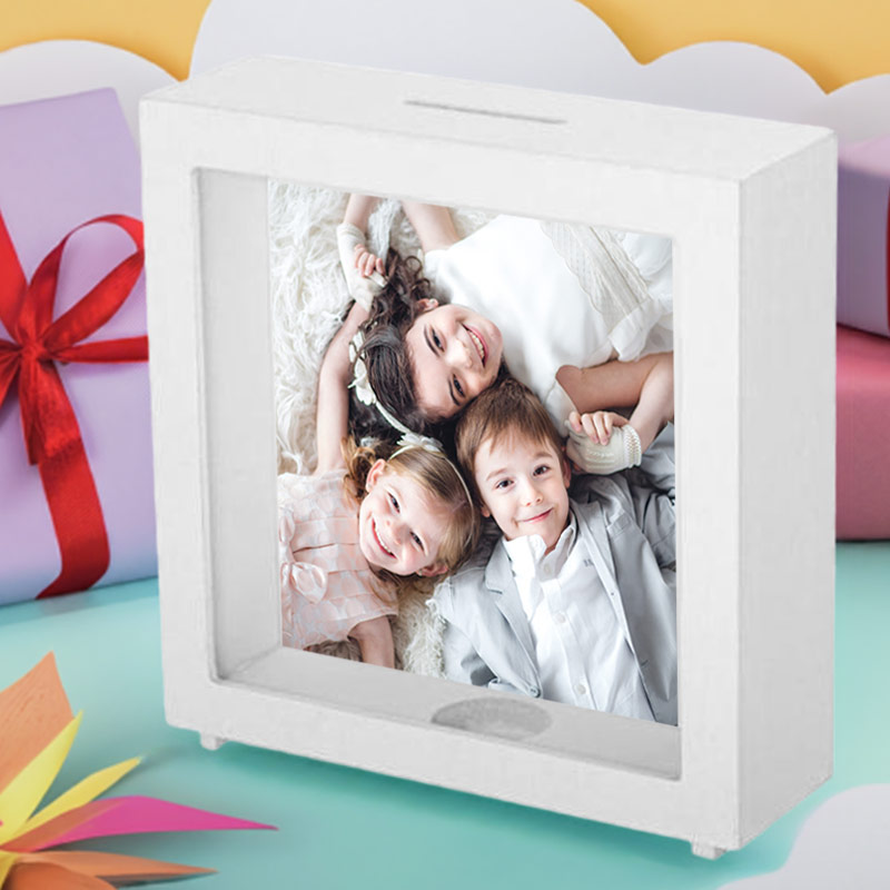 Cadeaux personnalisés: Cadeaux avec photos: Tirelire en bois personnalis&eacute;e pour la Premi&egrave;re Communion